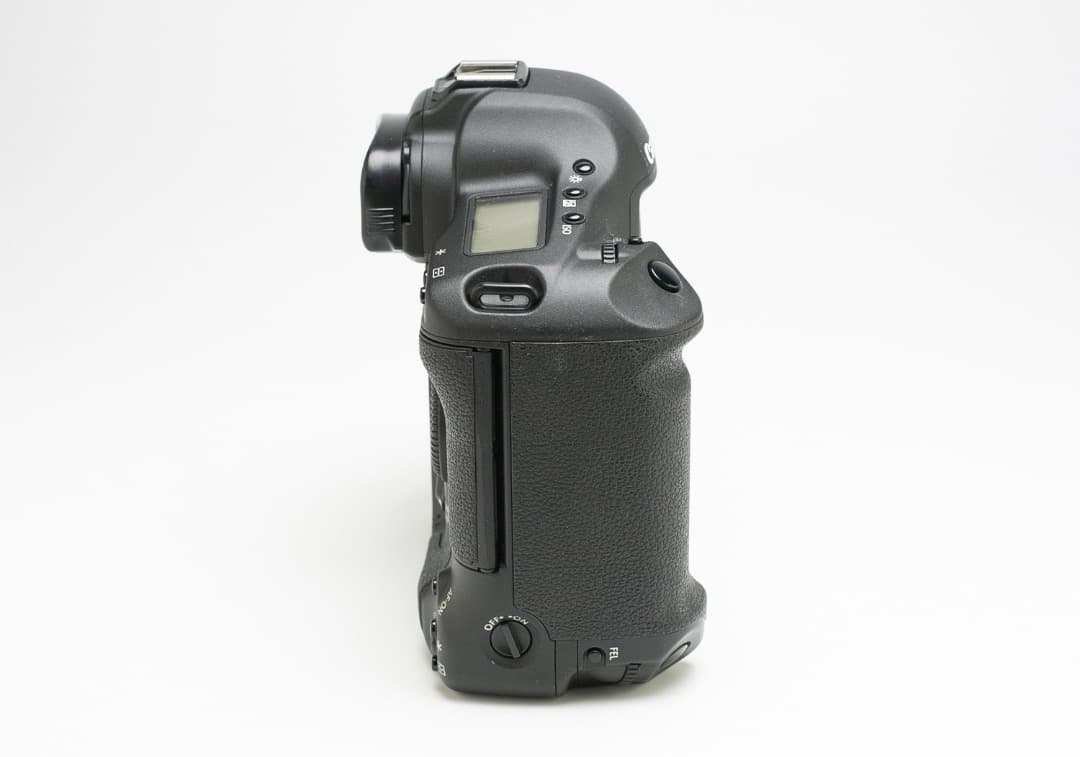 Canon EOS-1D Mark IV ボディ 中古 バッテリー付（作例あり）