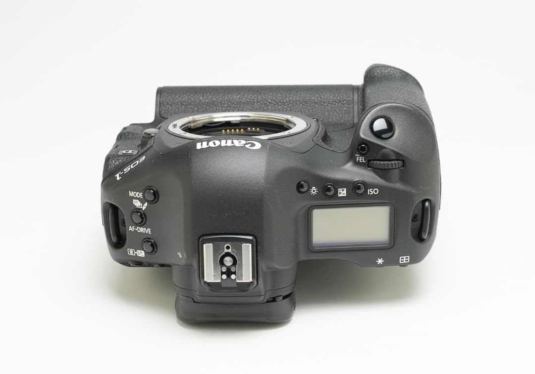 Canon EOS-1D Mark IV ボディ 中古 バッテリー付（作例あり）