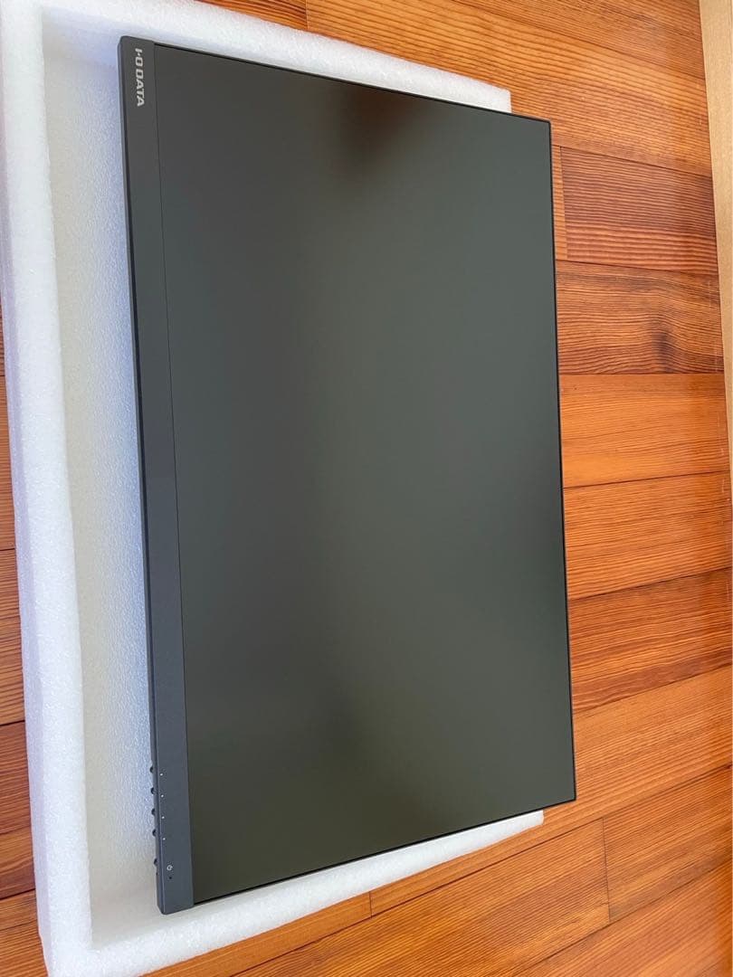 aI-O DATA 27インチ 4K モニター