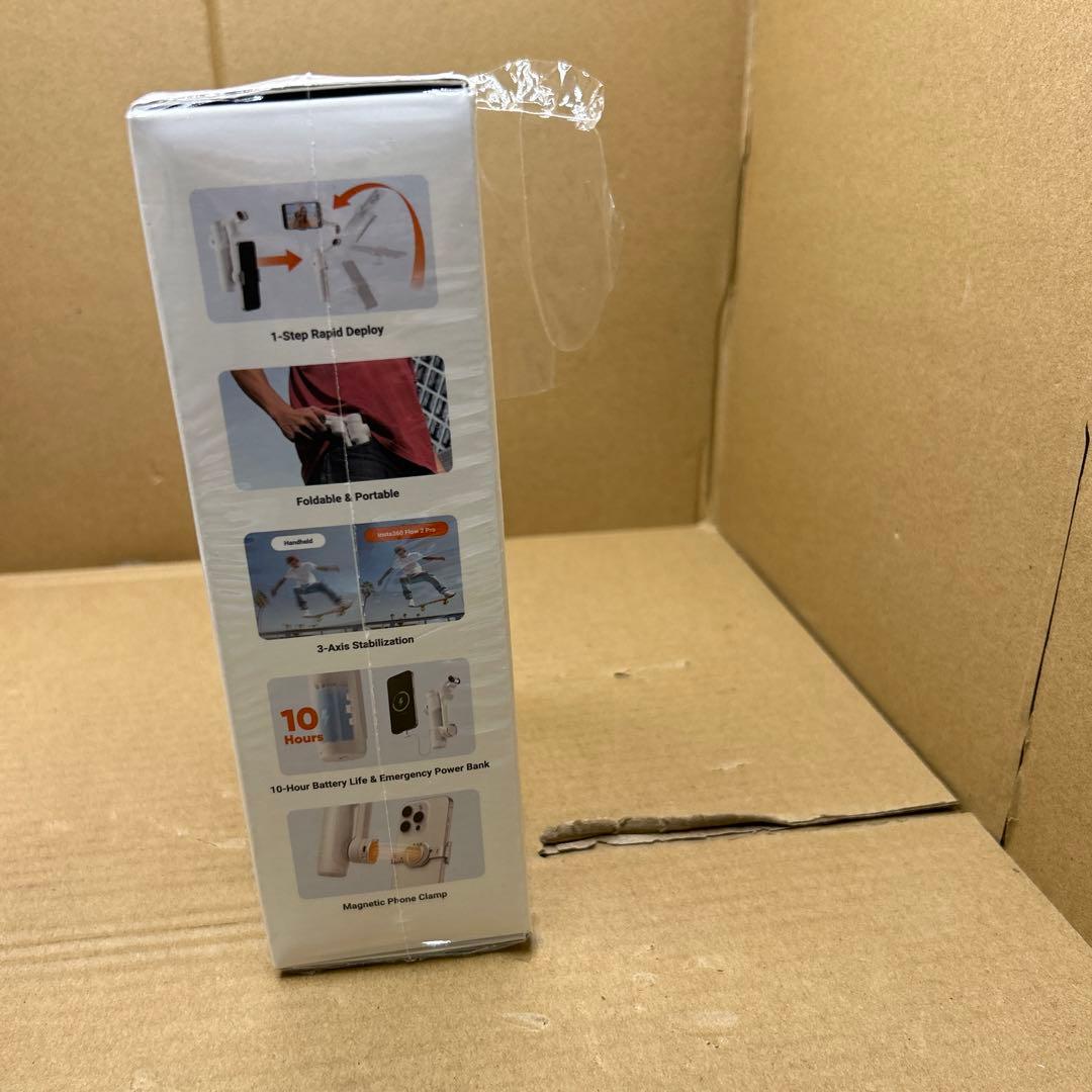 未使用Q4614　Insta360 Flow 2 Pro