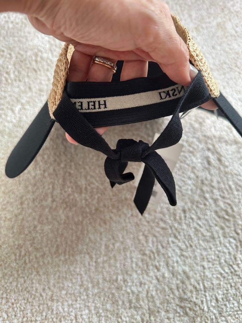 さんご❗️HELEN KAMINSKI 麦わら帽子 ブラック/ベージュ