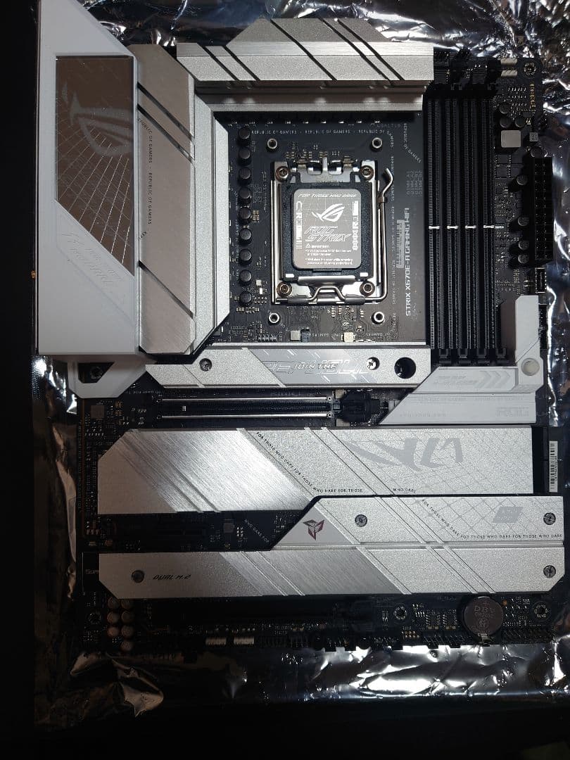 ROG STRIX X670E-A + XMP 32GB DDR5メモリ セット