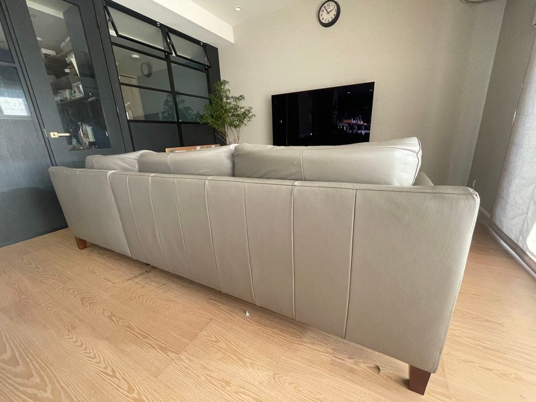 O　２／2 ACTUS S5507レザーソファー　グレー