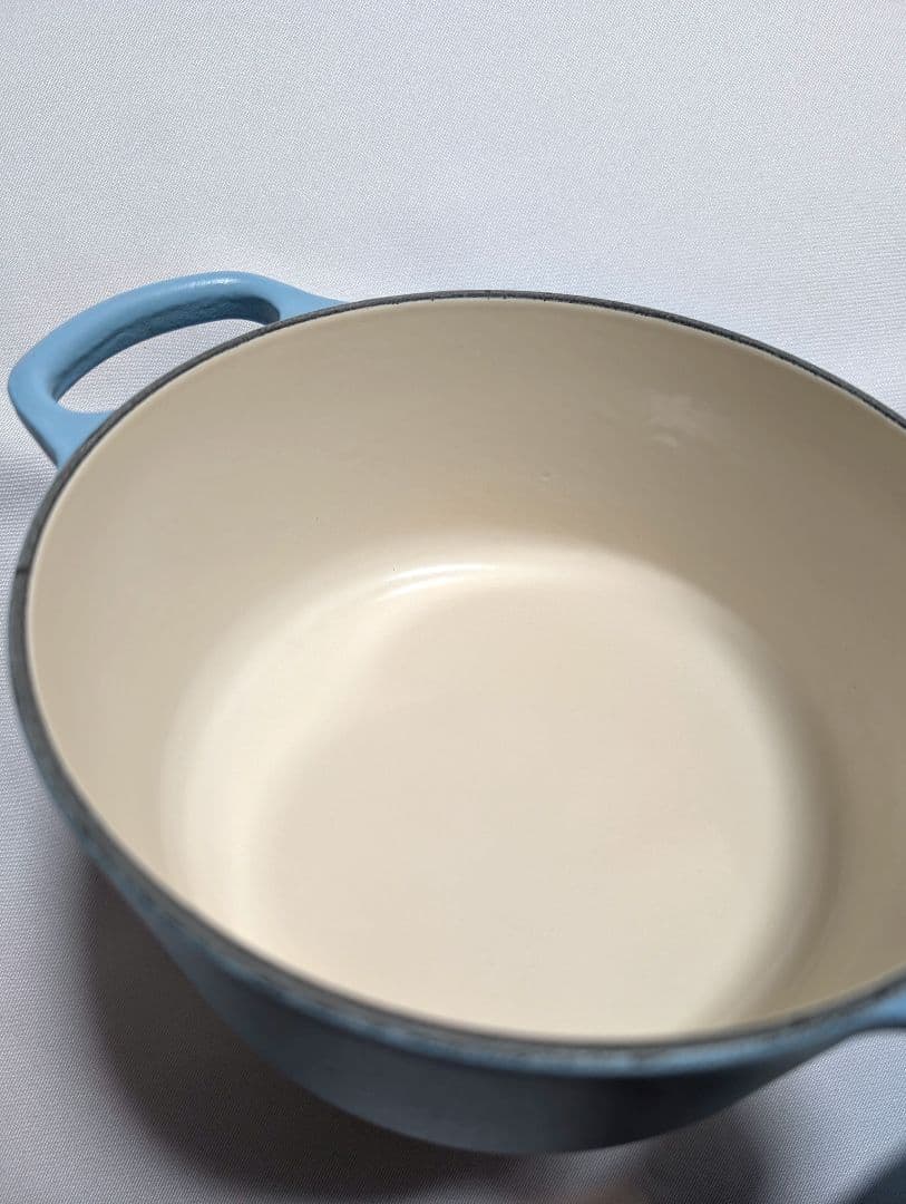 ★極美品★ル・クルーゼ ココットロンド　鍋 シュガーブルー 18cm