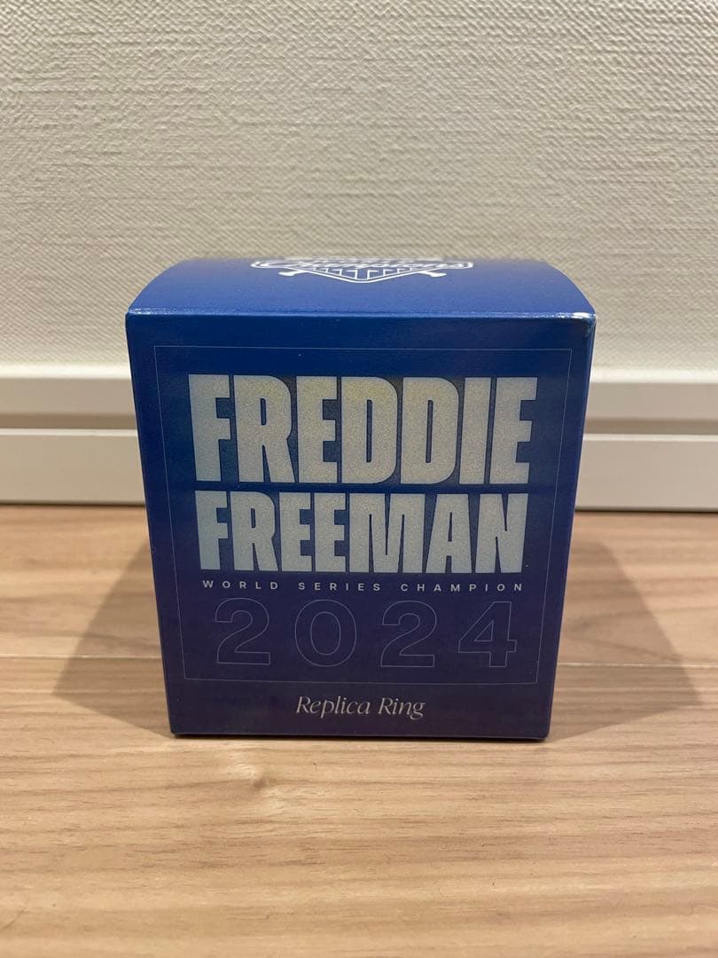 ドジャース　フリーマン選手のレプリカリング