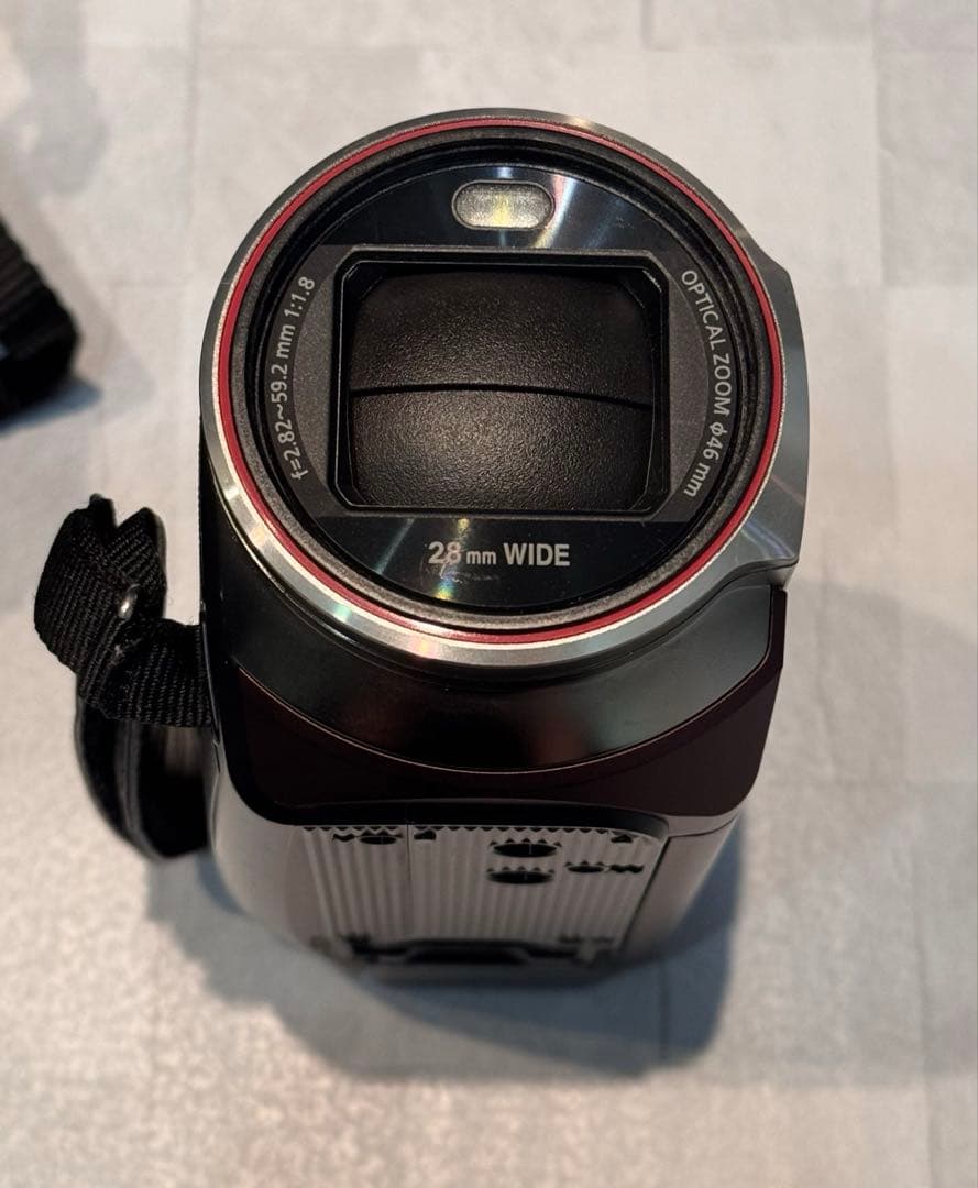 Panasonic ビデオカメラ HC-V620M