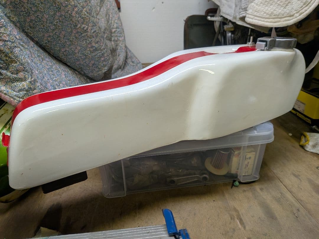 ヤマハ　TA125　タンク