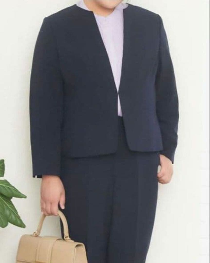 u plume(ユープリュム) ノーカラージャケットスーツセットアップ