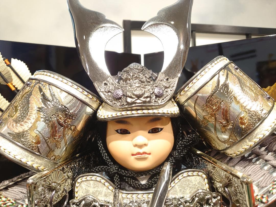 ●五月人形セット●　出世鎧着武者　子供大将　かがり火付き（電気付き）