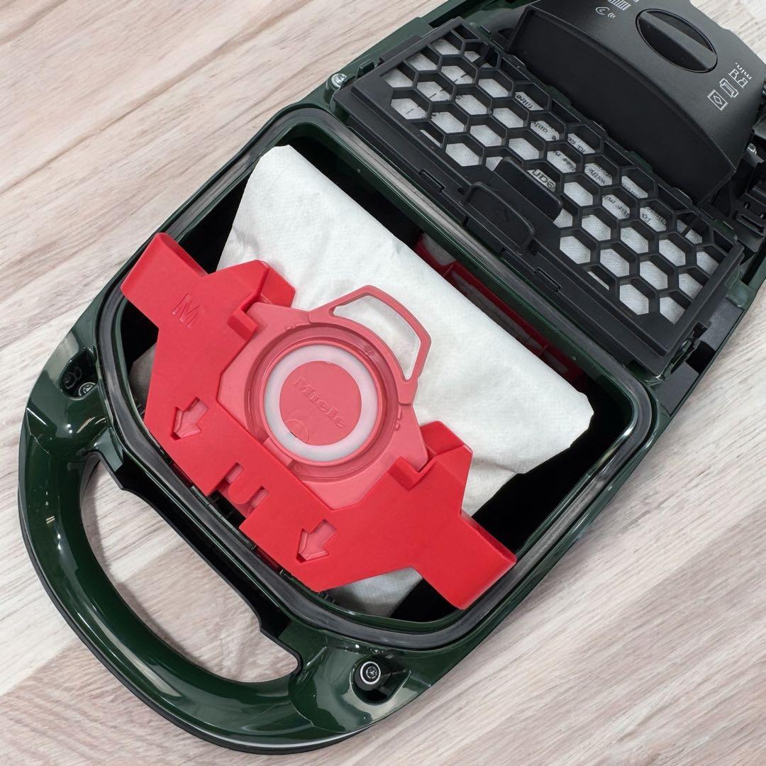 Miele ミーレ 掃除機 Compact C2 SDAO0 グリーン ダストS