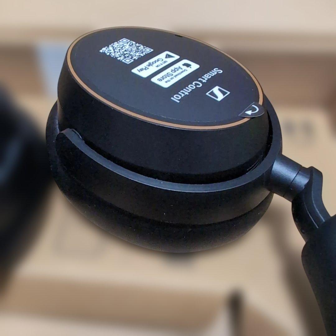 Sennheiser ACCENTUM Wireless 特別版