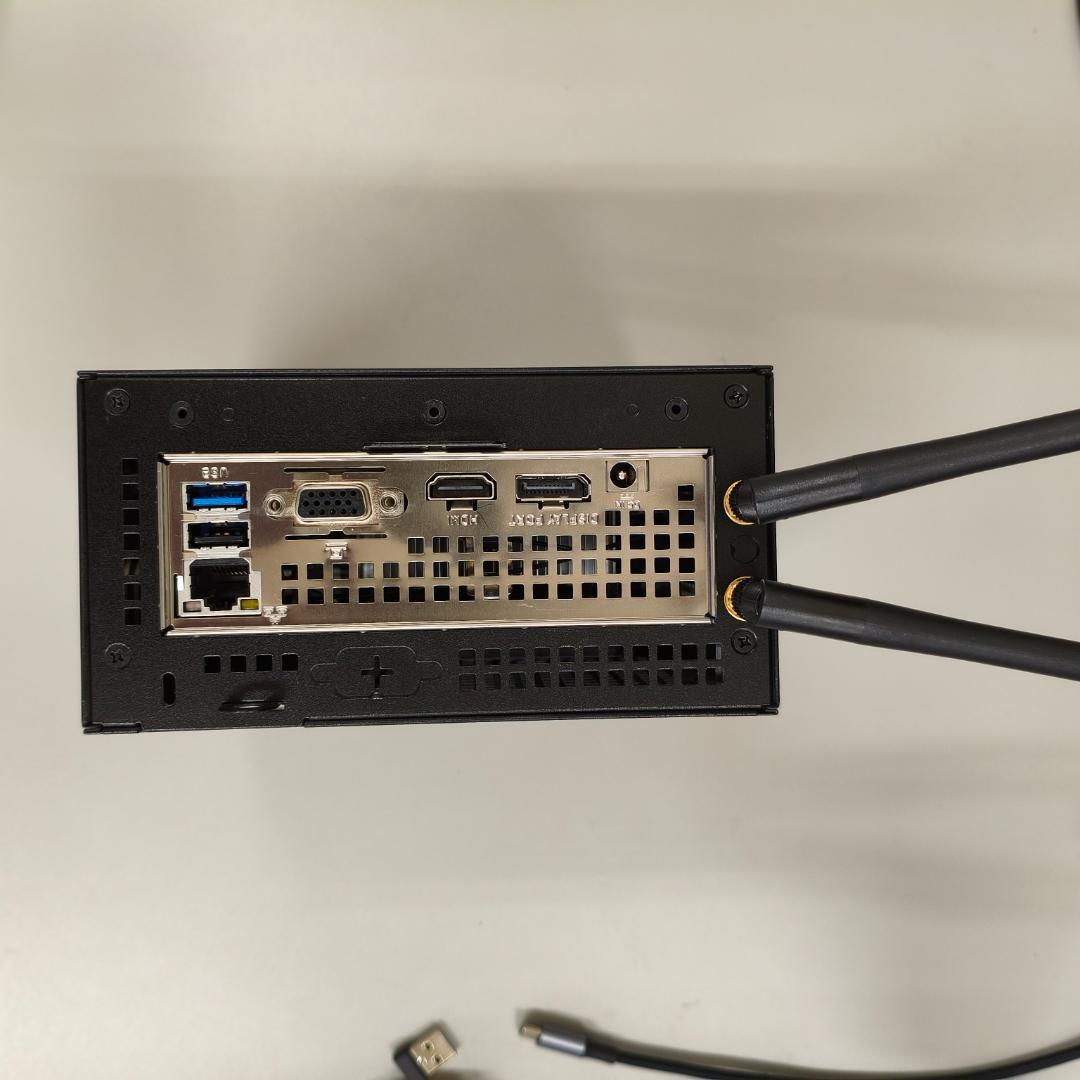 Deskmini A300ベース　デスクトップPC