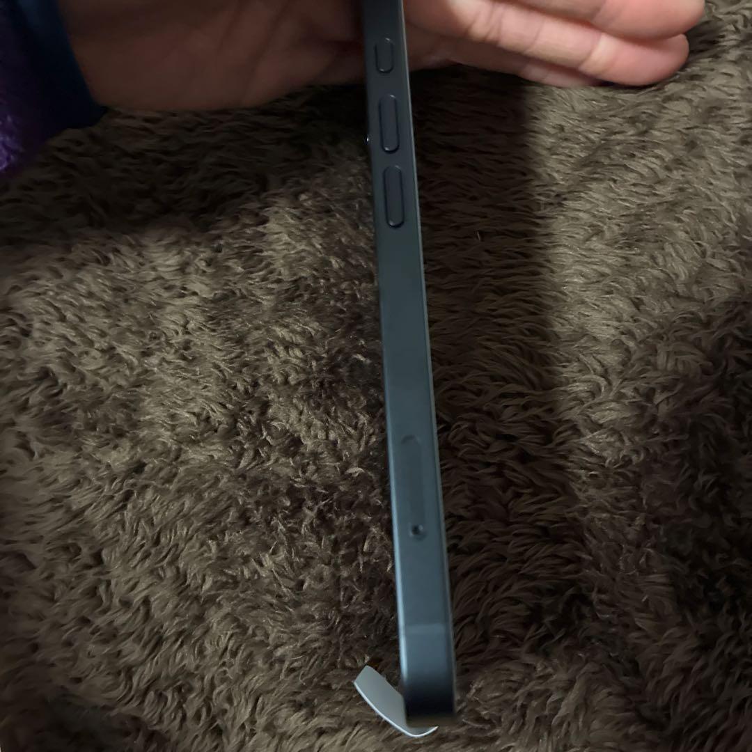 Apple iPhone 16 e ブラック 128G本体 充電ケーブル付