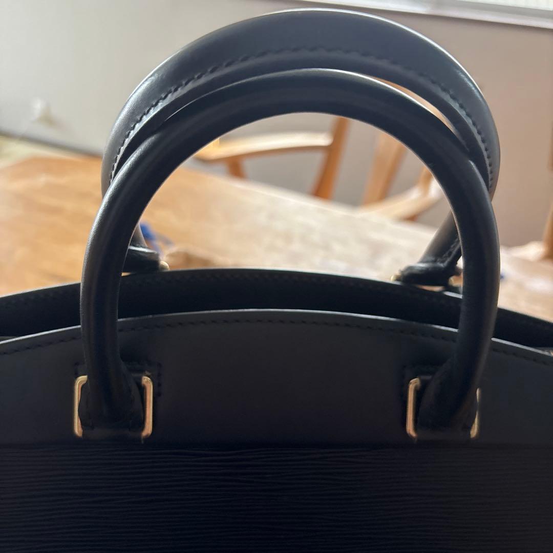 Louis Vuitton エピ　ノワール　リヴィエラハンドバッグ　保存袋付き