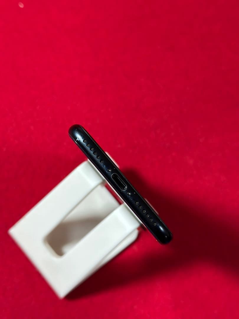 【4402】iPhone SE3第3世代ミッドナイト 128GB simフリー