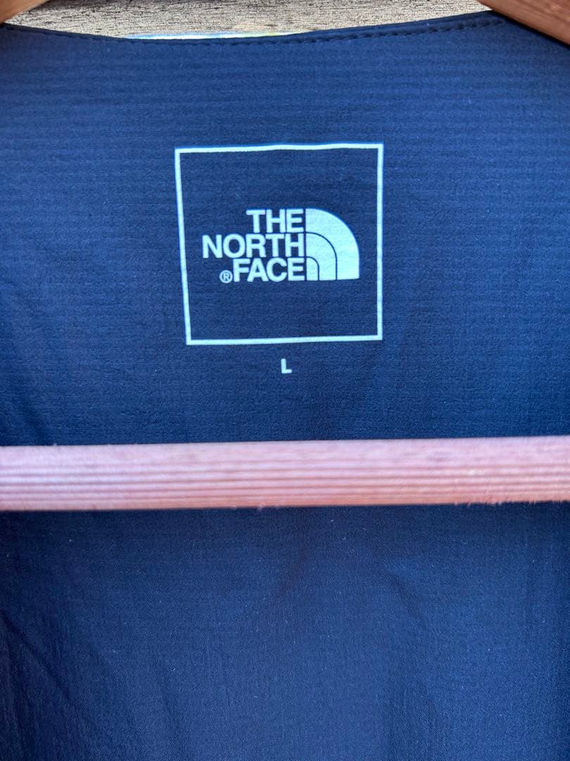 ベントリックスアクティブラウンドネックジャケット