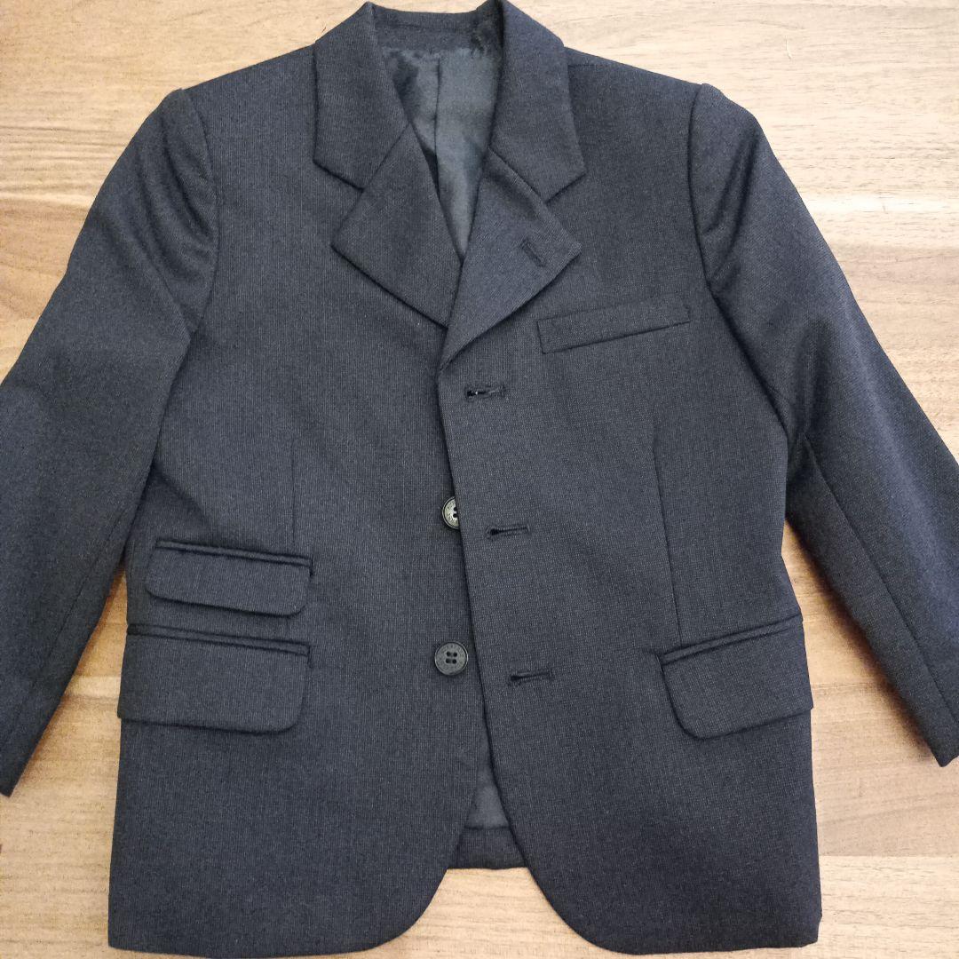 w*1様 最終値下げ　バーバリー 男の子フォーマルスーツ4点セット(110)