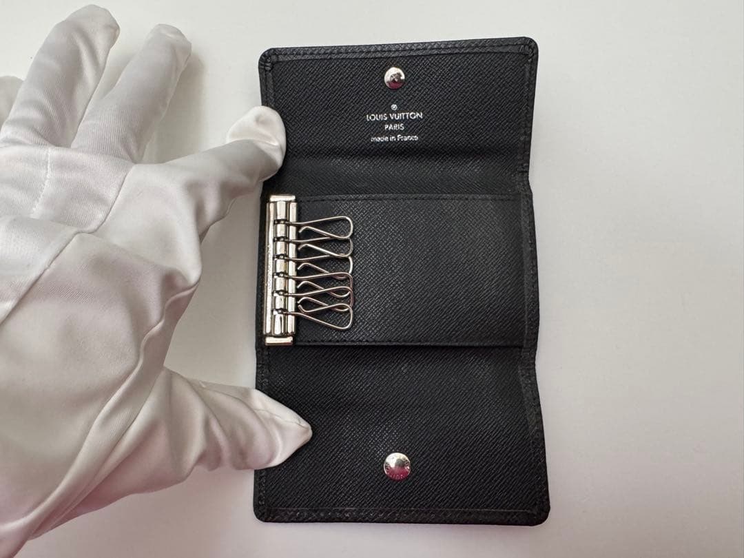 ルイヴィトン　キーケース