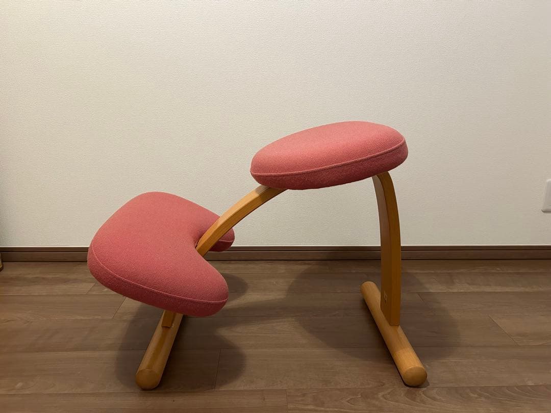 バランスチェア　バランスイージー　RYBO 姿勢矯正　チェア　リボ　椅子