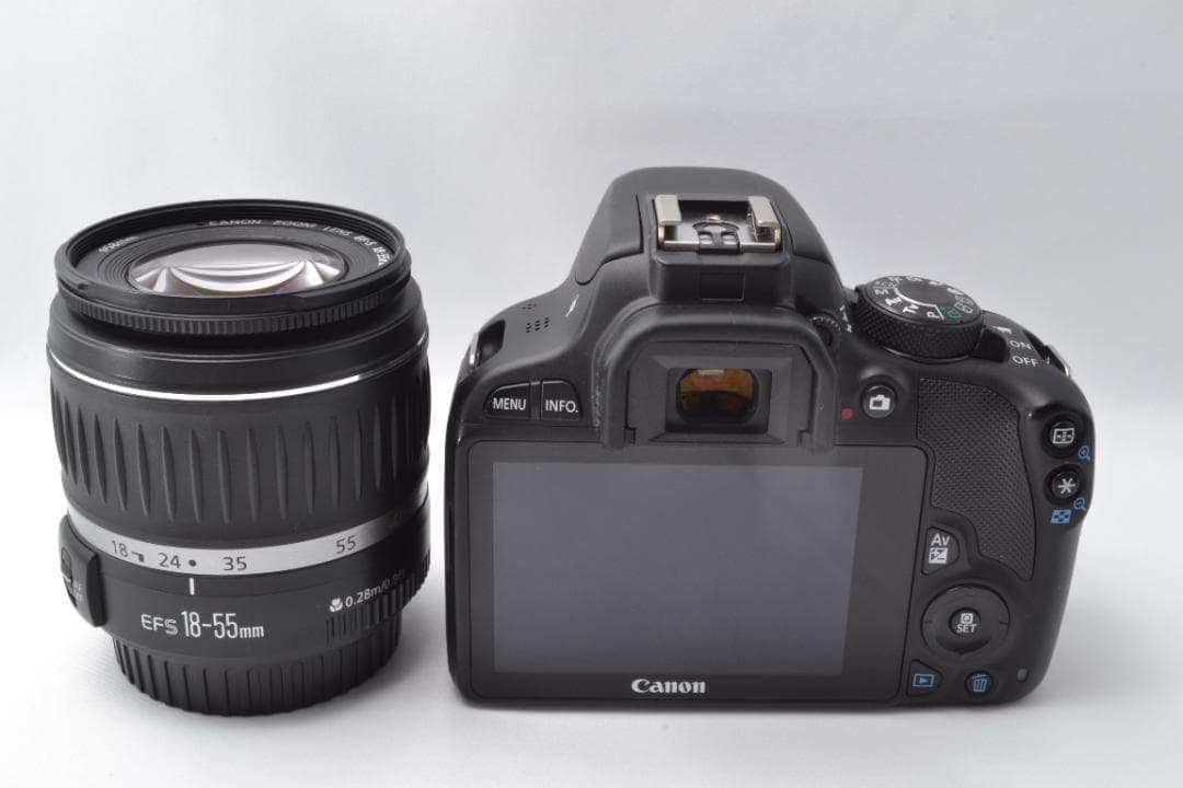 選べるおまけ♦️Canon EOS Kiss X7♦️標準レンズ18-55mm