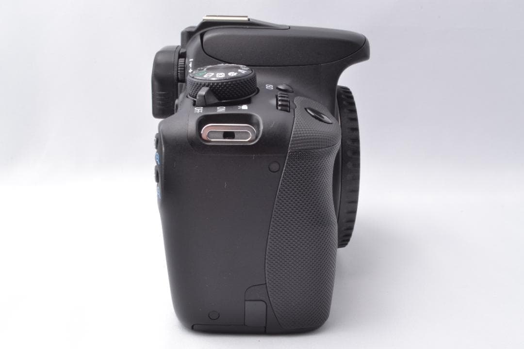 選べるおまけ♦️Canon EOS Kiss X7♦️標準レンズ18-55mm