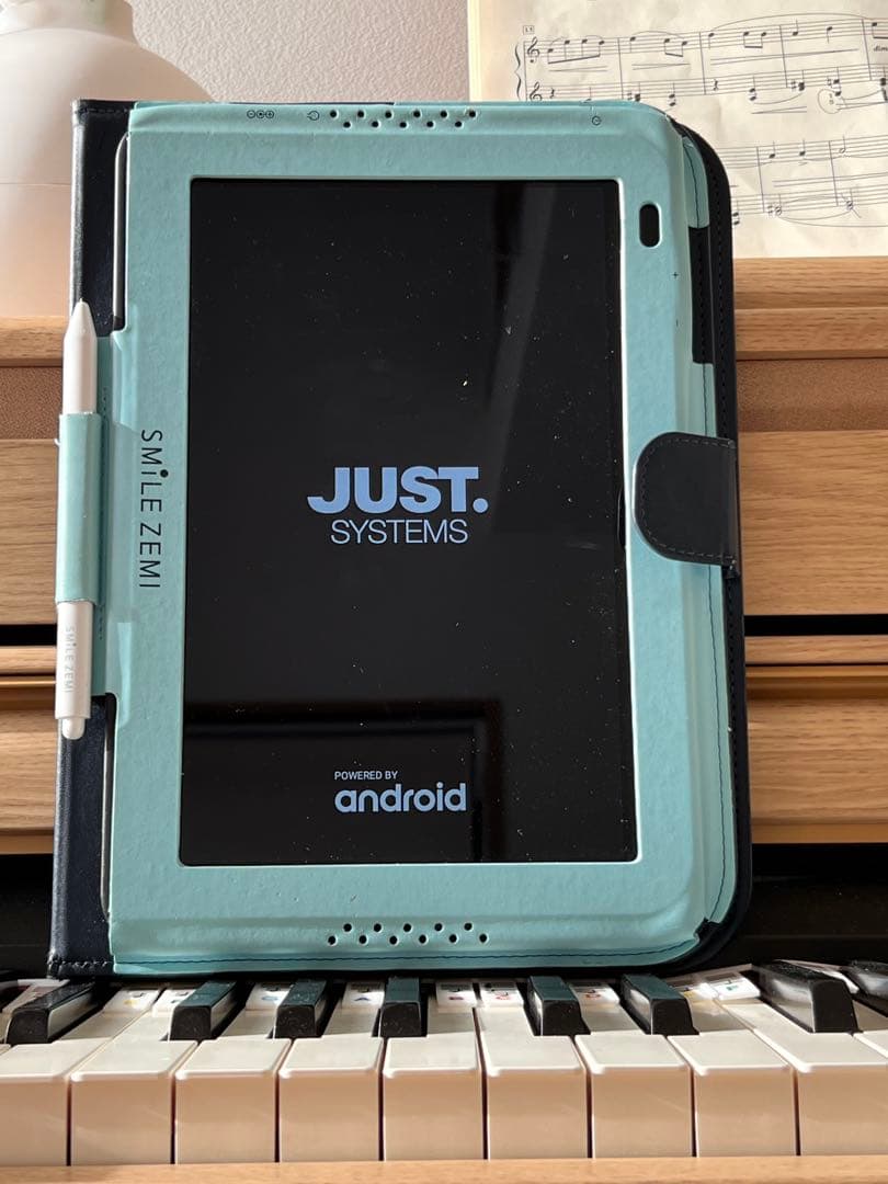 スマイルゼミ専用タブレット（小学1～3年生向け）