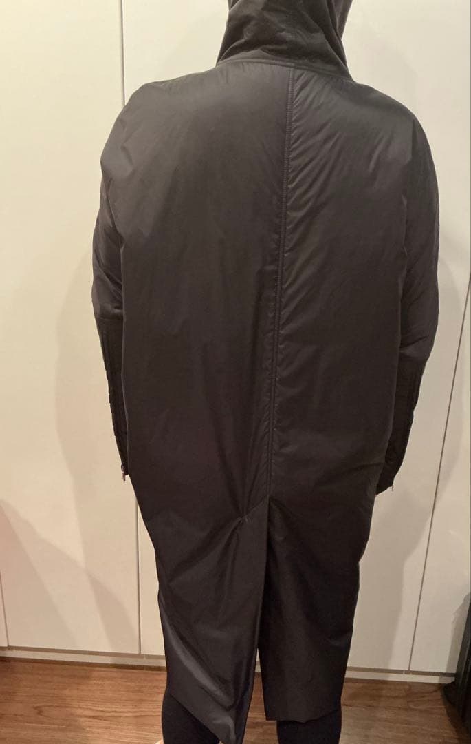 【お値下しました】リックオウエンス　ブラックナイロンコート　デザインコート