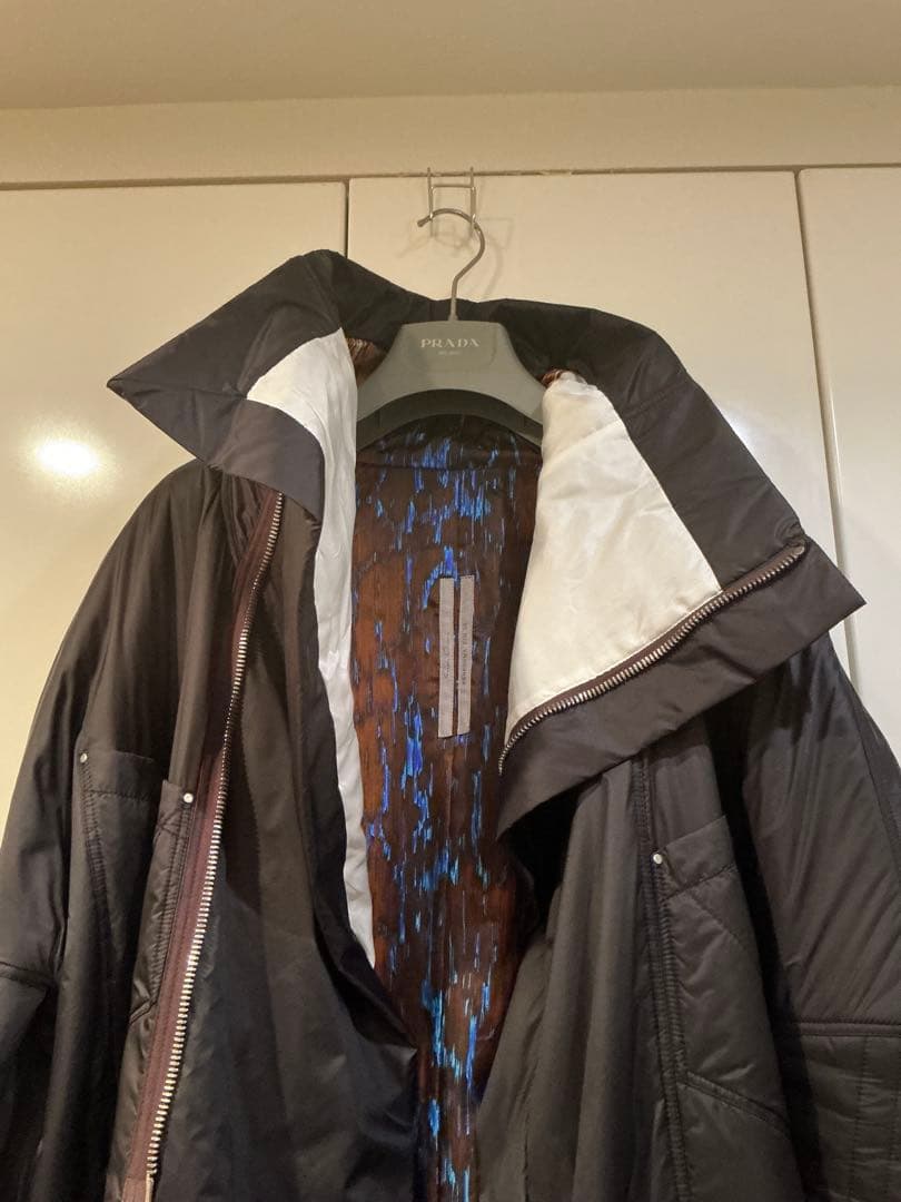 【お値下しました】リックオウエンス　ブラックナイロンコート　デザインコート