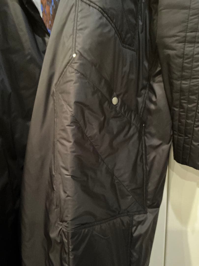 【お値下しました】リックオウエンス　ブラックナイロンコート　デザインコート