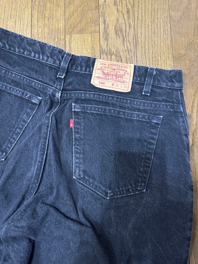 U*D様 ＵＳＡ製　リーバイス　５６０　テーパード　ブラック ジーンズ　W３６