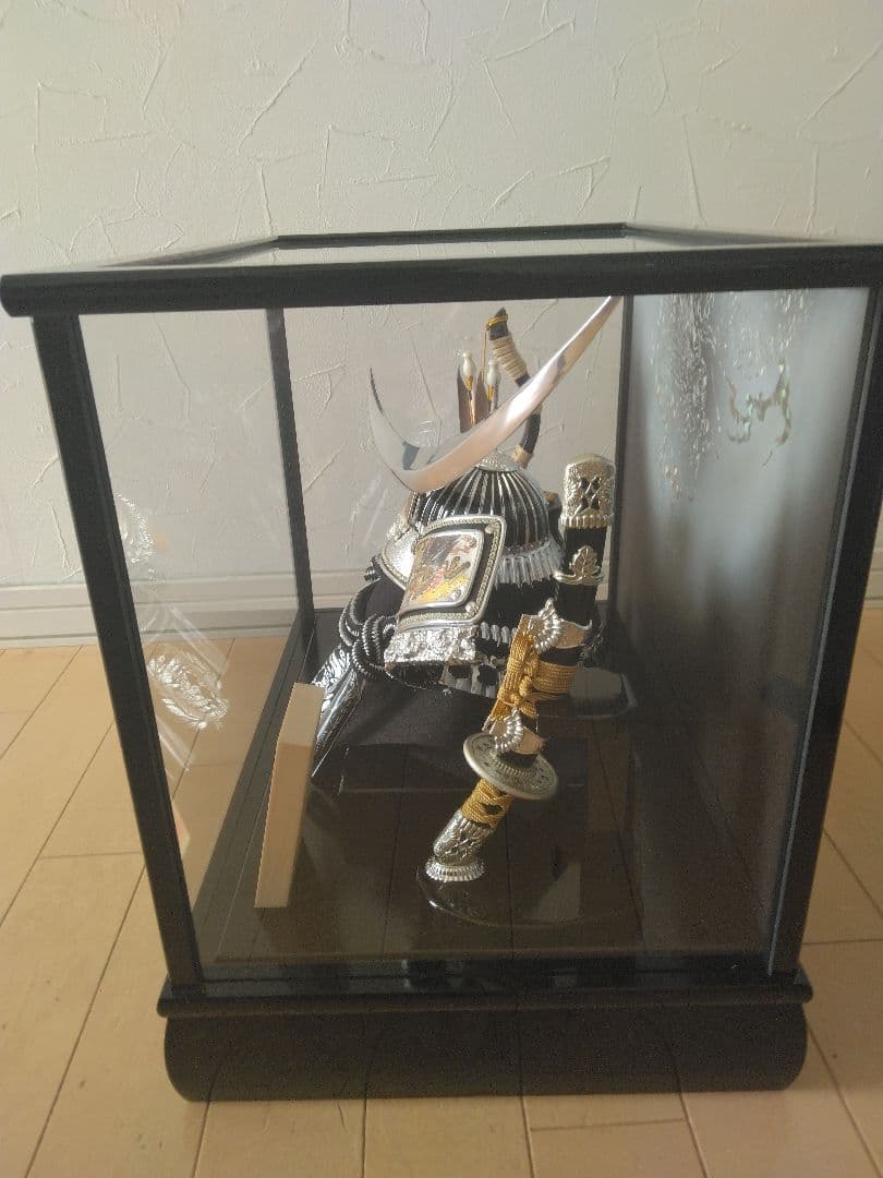 五月人形 兜ケース飾り 伊達政宗 京寿 シルバー こどもの日