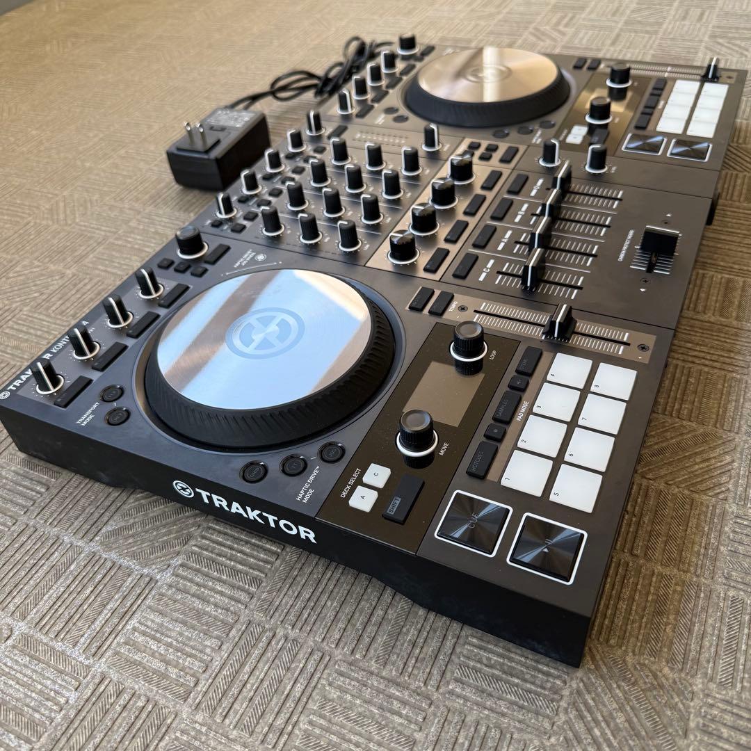 中古美品 Traktor Kontrol S4 MK3 コントローラー