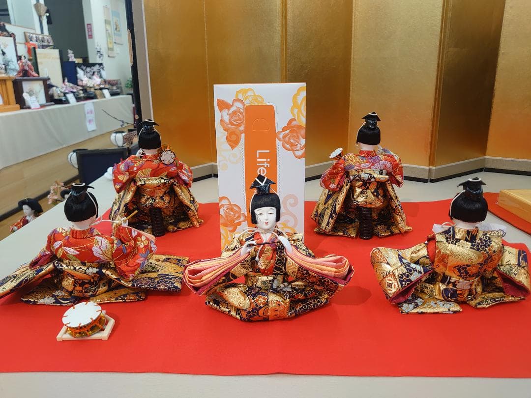 ●専用商品●金襴衣装五人囃子●　ごにんばやし　おひなさま　新品