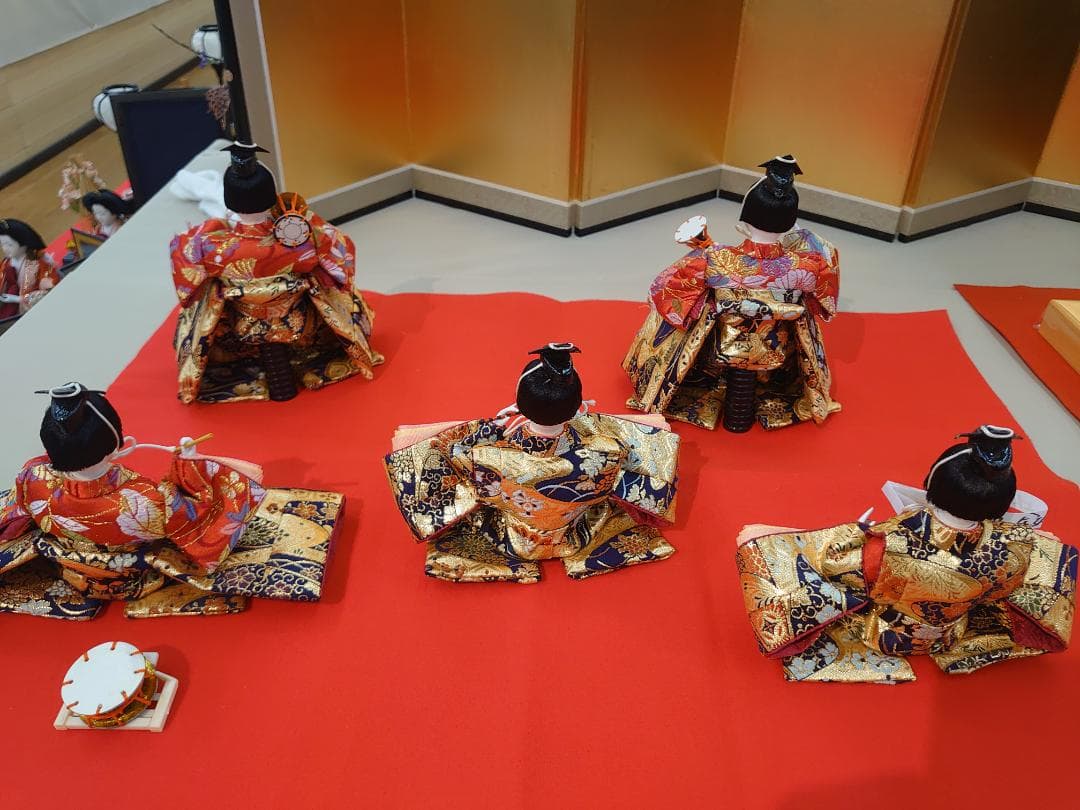 ●専用商品●金襴衣装五人囃子●　ごにんばやし　おひなさま　新品