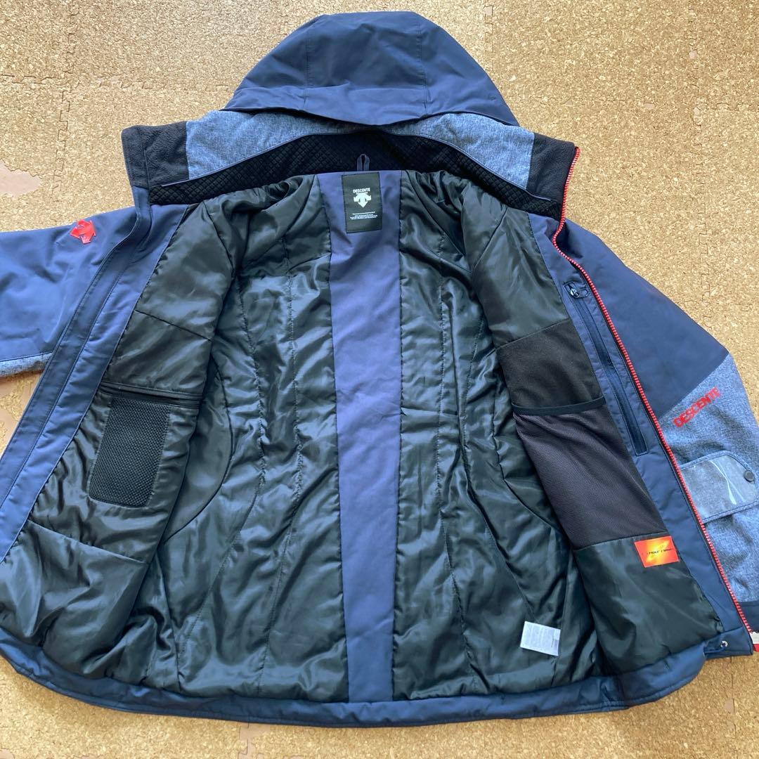 【極美品】デサントdescentスキーウェアスキースノボジャケットLメンズグレー
