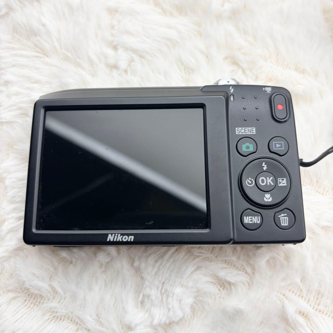 動作良好 Nikon COOLPIX S2900 シルバー