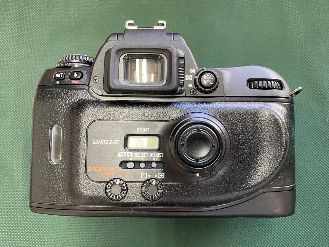 Nikon F80S 35mm AF 一眼レフ フィルム カメラ