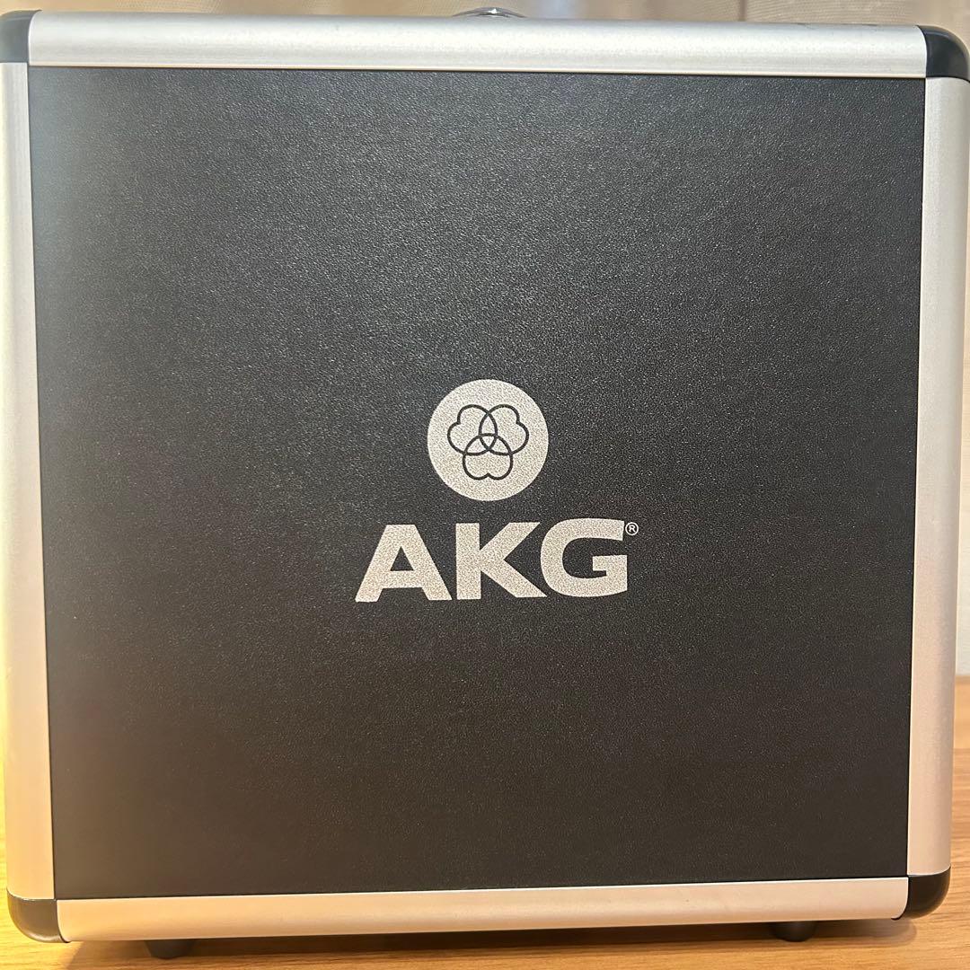 AKG P220 コンデンサーマイク アーカーゲー ショックマウント ケース付き