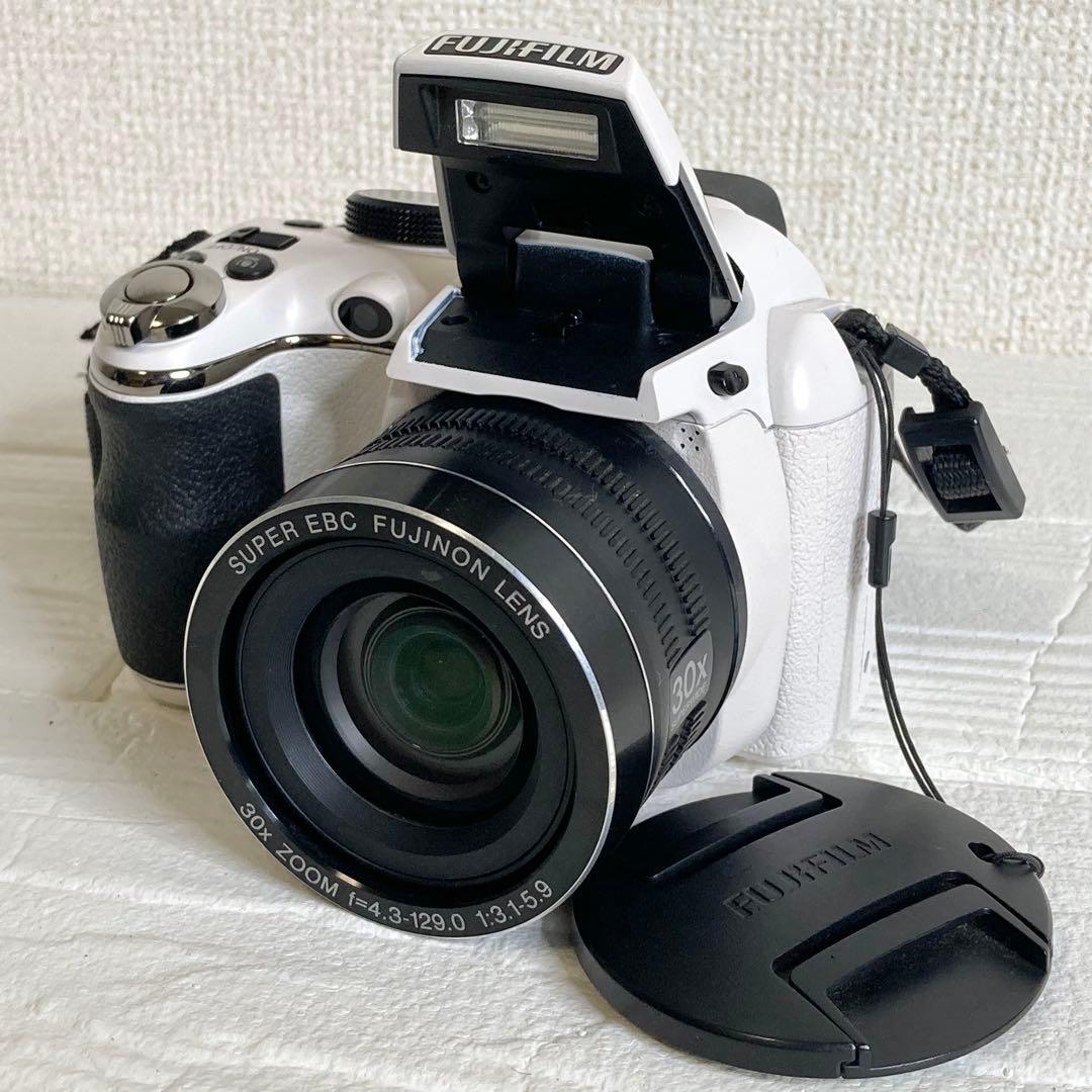 FUJIFLIM Finepix S4500 デジカメ 白 コンデジ 動作品