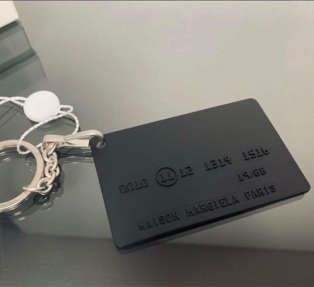 Maison Margiela メゾンマルジェラ ロゴ キーホルダー