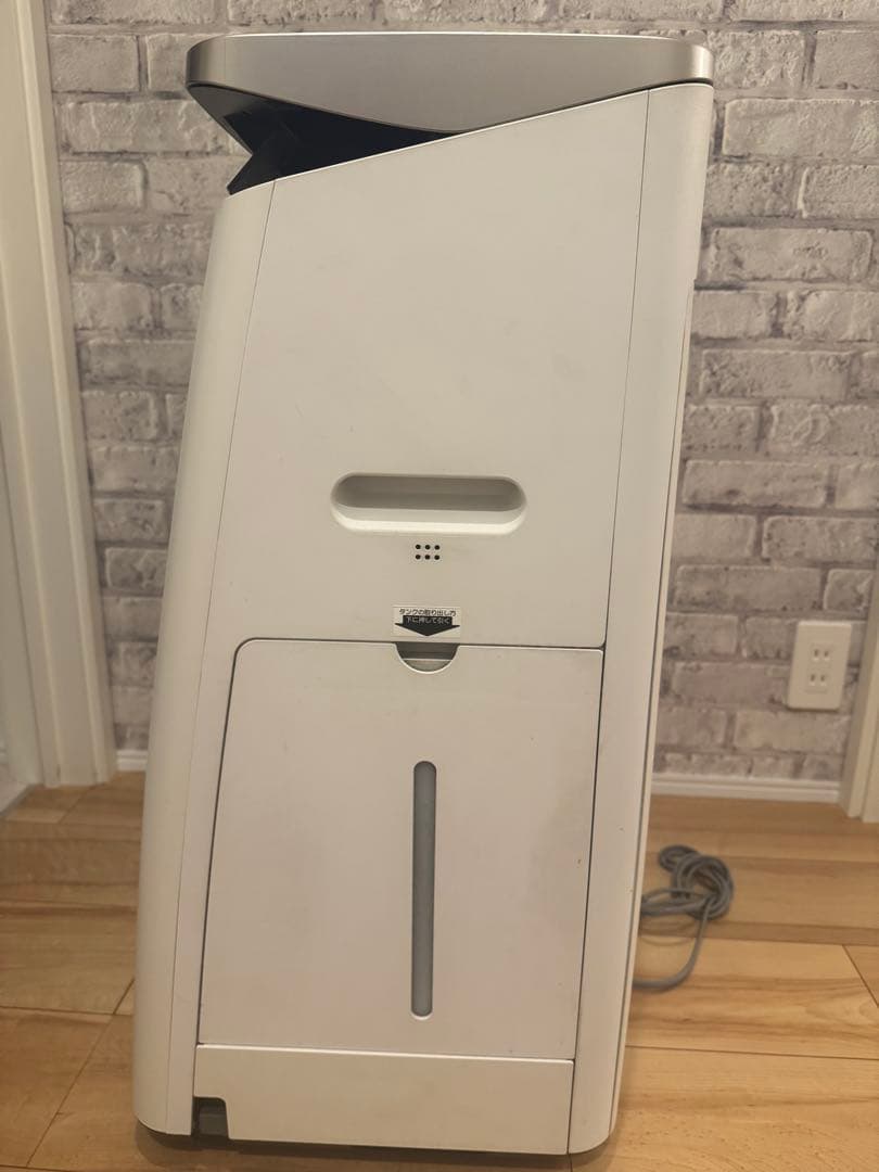 SHARP 加湿空気清浄機 KI-HP100-W 2019年製