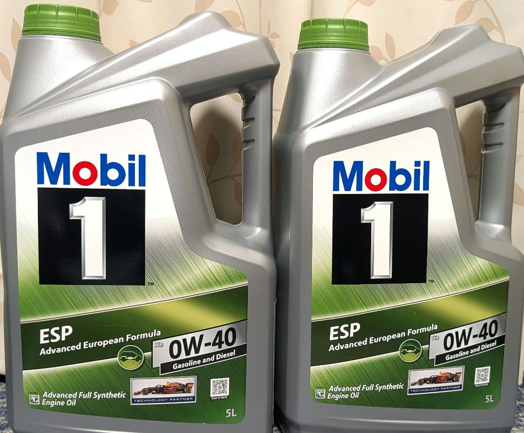 Mobil 1 0W-40 ESPエンジンオイル 5Lボトル2本