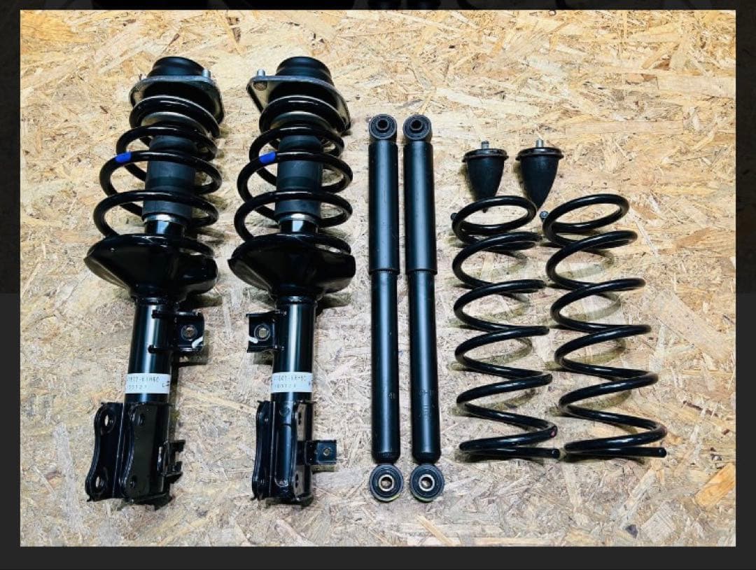 エブリィワゴンda17w 純正サスペンションキット(一式)