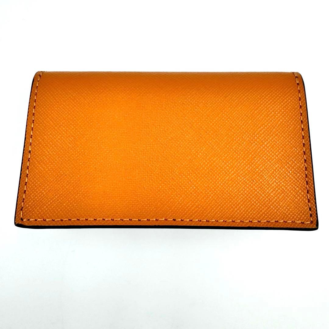 未使用品✨MARNI マルニ　カードケース　名刺入れ　レザー　茶色　白色