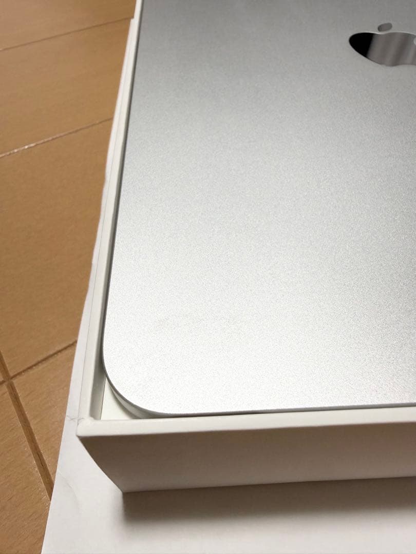 Apple iPad Pro 11インチ （第4世代） シルバー 本体 128G