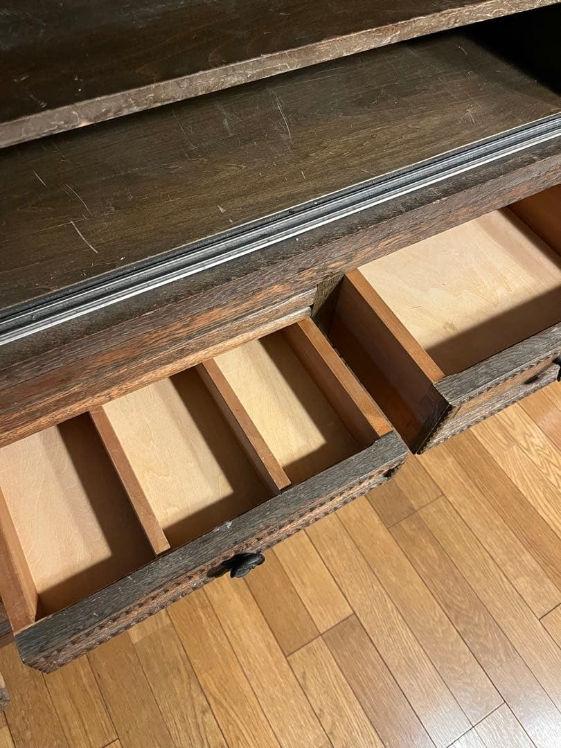 【年始までの出品】木製カップボード 飾り棚 大型 食器棚 ヴィンテージ