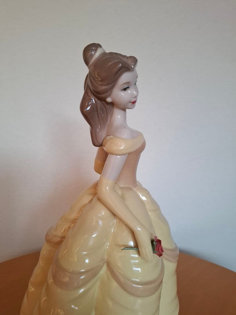 リヤドロ〈NAO〉　ディズニー　美女と野獣　ベル