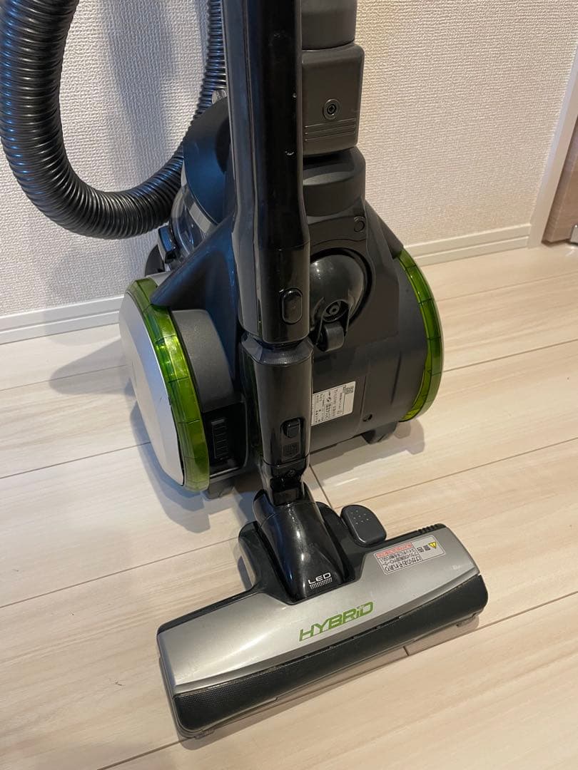 パナソニック ハイブリッド掃除機 サイクロン式　MC‐HS700G