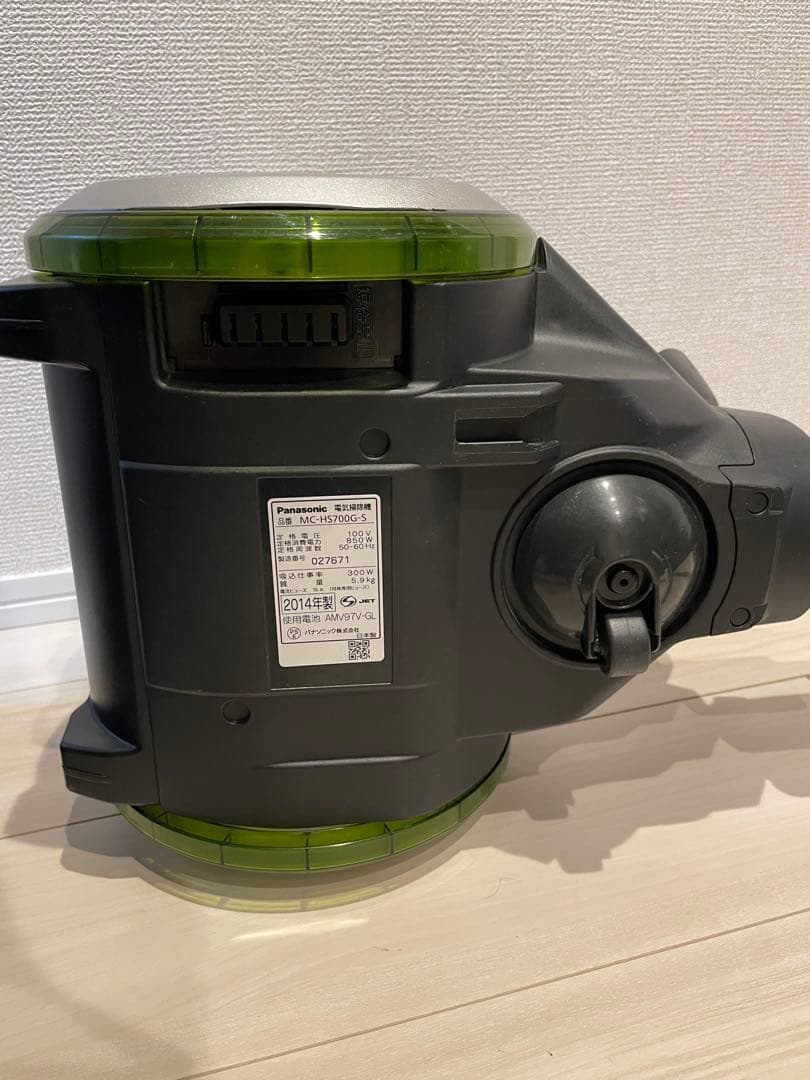 パナソニック ハイブリッド掃除機 サイクロン式　MC‐HS700G