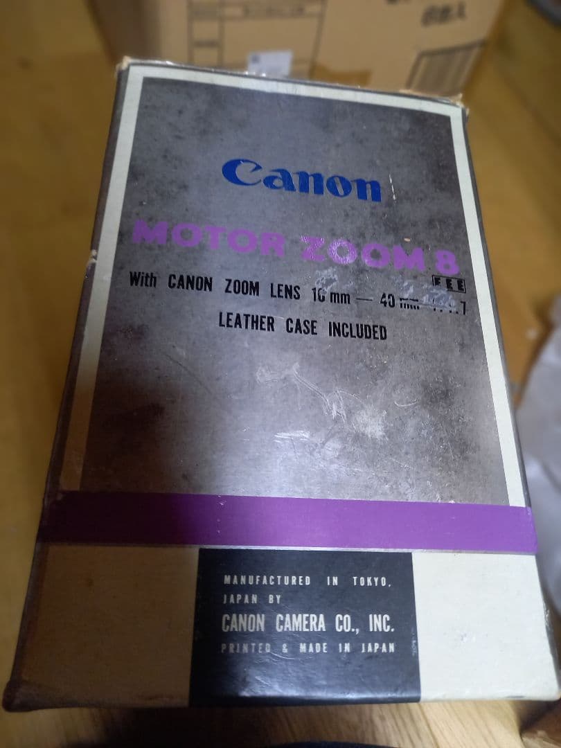 1962年製品そCanon Motor Zoom B 8E フィルムカメラ